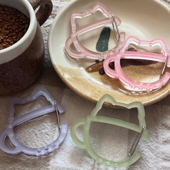 Kitty Card Carabiners